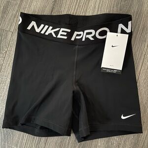 Nike Women's Pro Spandex Shorts NWT Size S